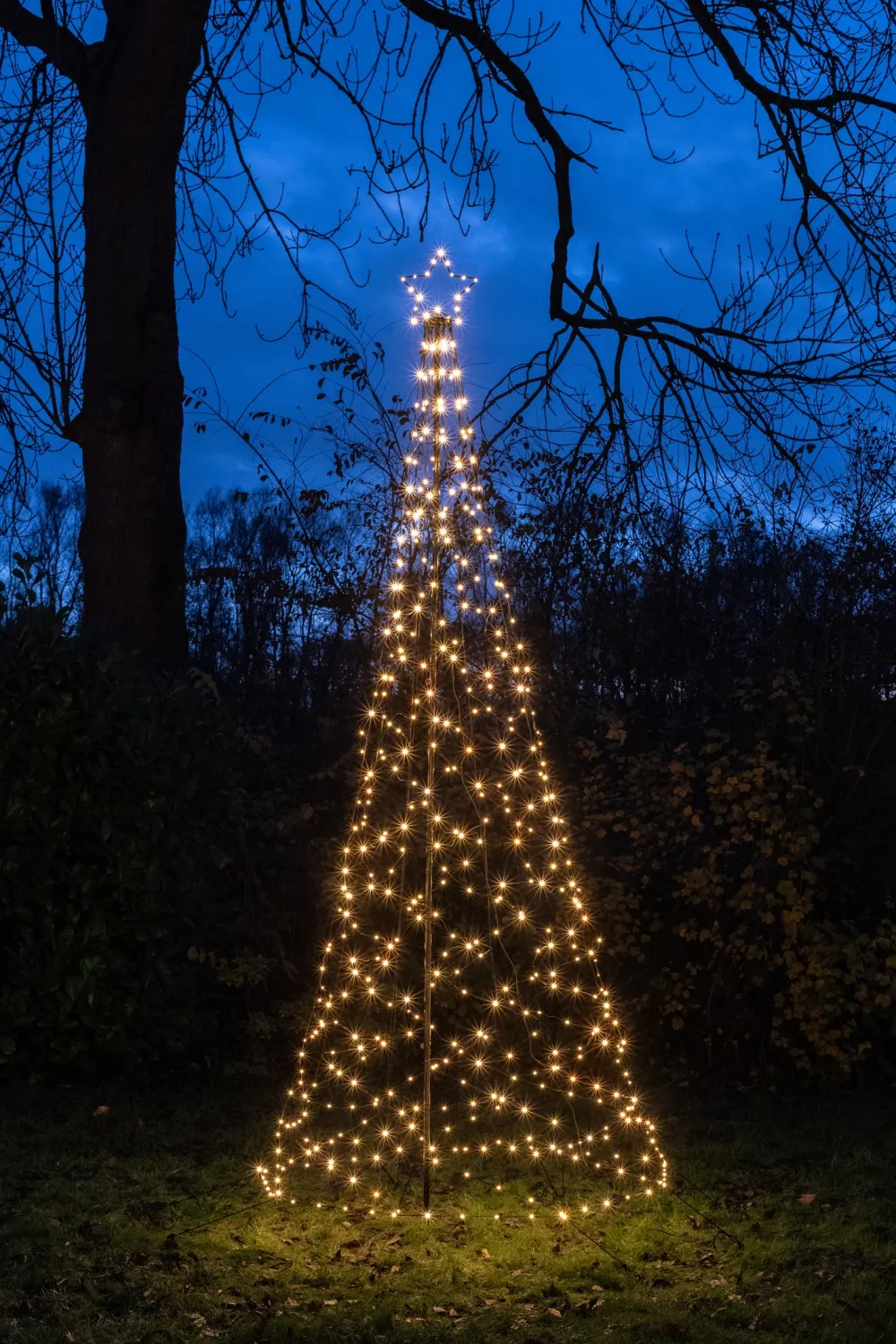 Outlet Anna's Collection Fahnenmast-Beleuchtung mit 480 LEDs H 320 cm Led Weihnachtsbäume (Außen)