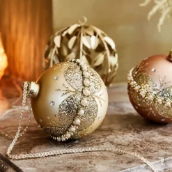 New  Weihnachtskugel Taya gold D 8 cm Weihnachtskugeln & -Anhänger