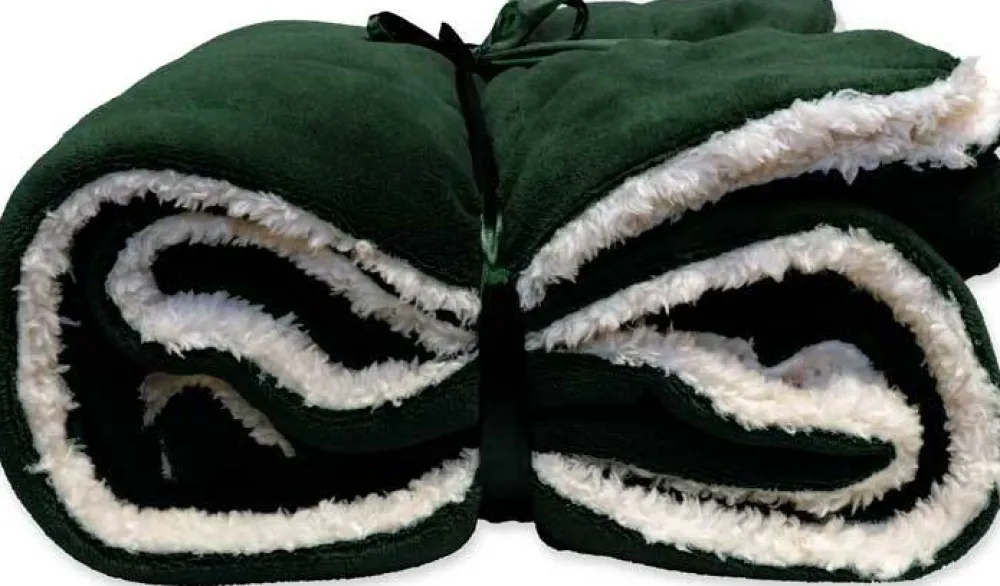 Best Unique Living Decke Lars grün 150 x 200 cm Decken & Plaids